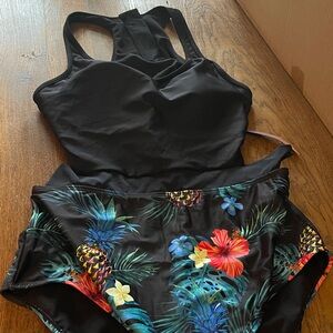 Molybell Black Floral One-Piece Swimsuit Open Back Zipper